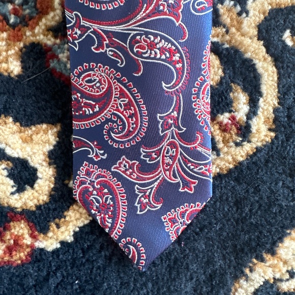 Paisley tie made and bought in Italy - Picture 2 of 5